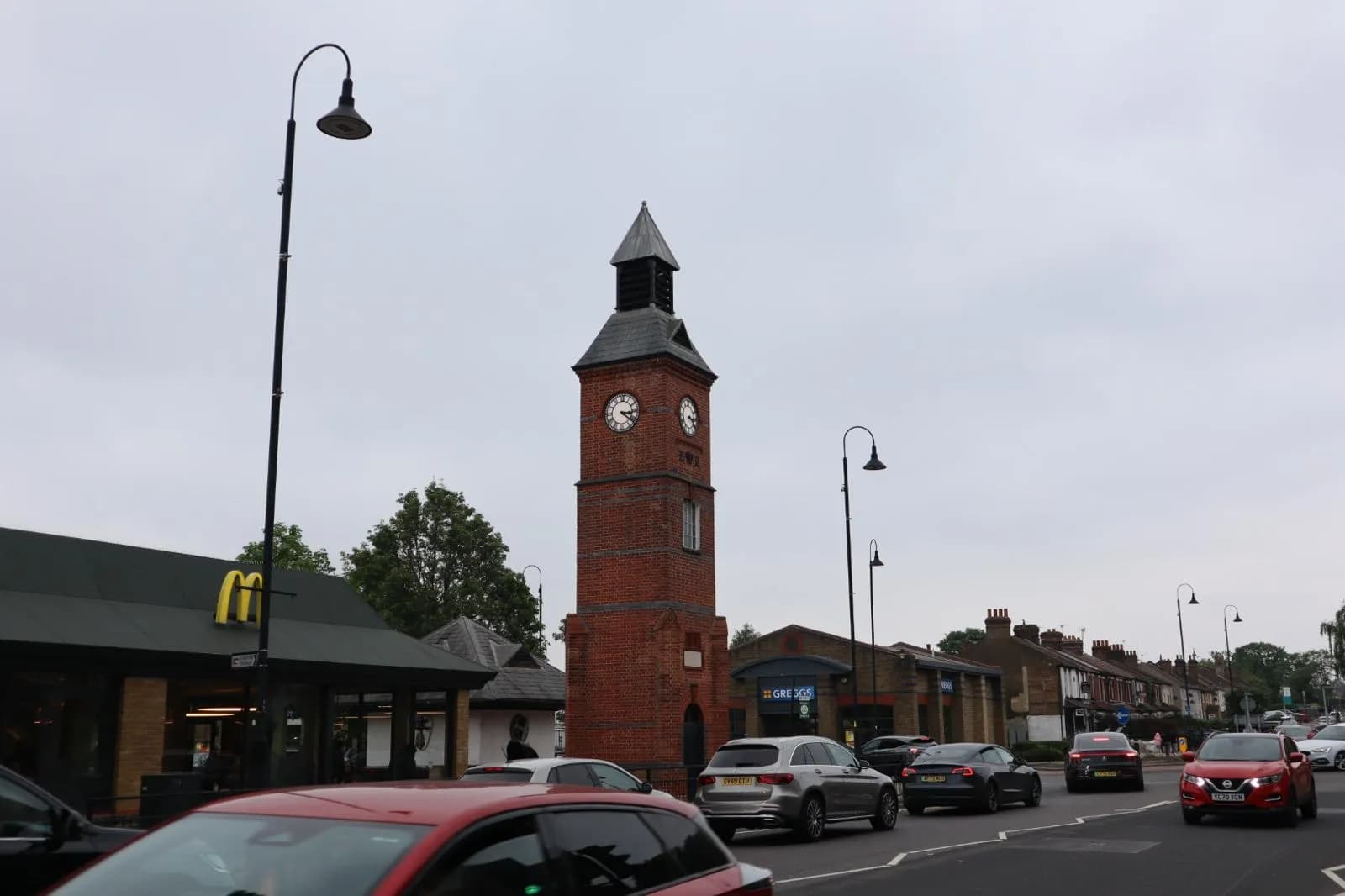 Local plumber near Crayford Clock Tower in Crayford for homes, landlords and businesses