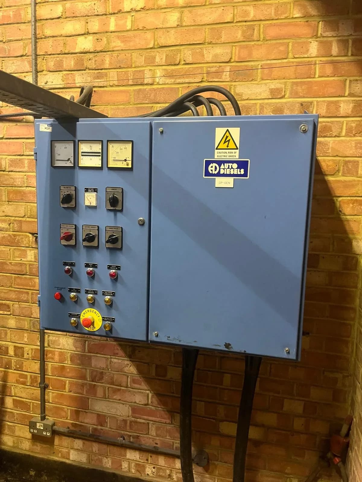 Electrical control box and wiring