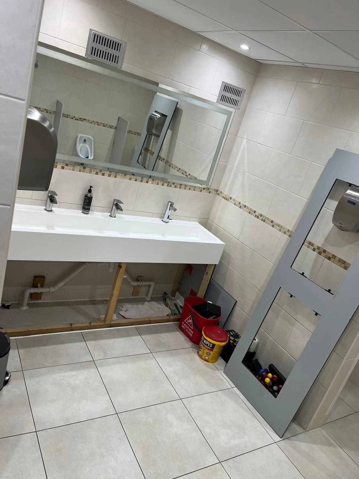 Finished sink installation and plumbing connections