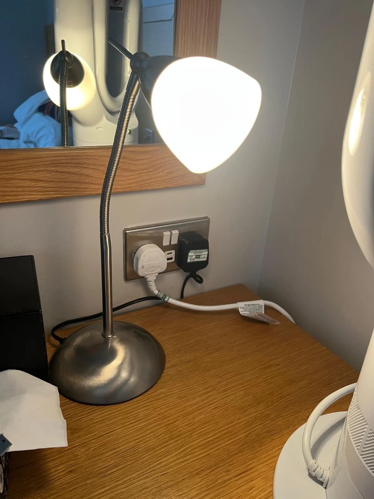 Second electrical socket after repair